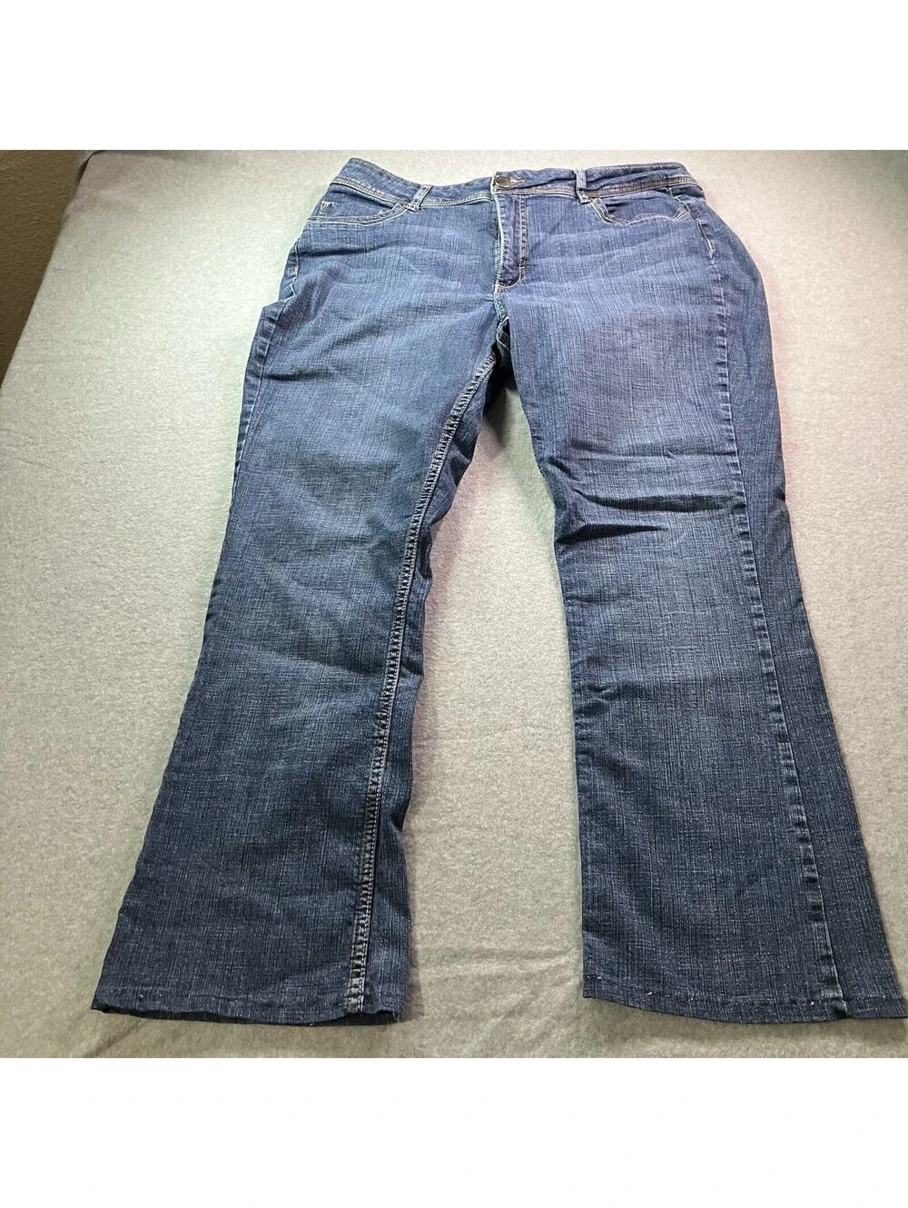 Lee Riders Women’s Jeans Size 18M Bootcut Classic Denim - Hemmed